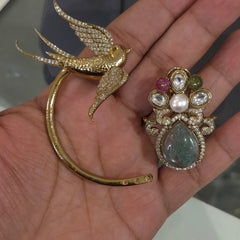 Vaitarni designer set