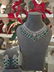 Urvi Ad necklace set