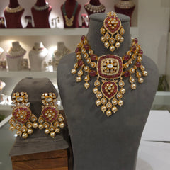 Nargis moissanite polki set