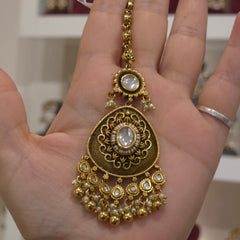 Akruti Antique Maangtikka