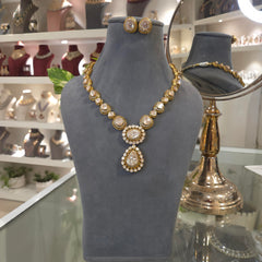 Veena moissanite set