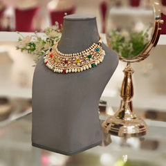 Vedita Navraatna Polki Choker Set