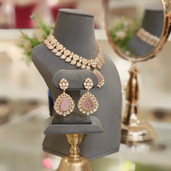 Sabaa Polki Neckline Set