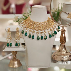 Garvita Polki Neckline Set