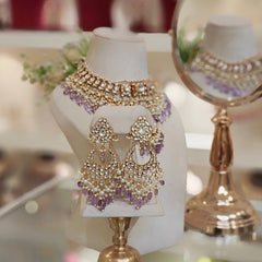 Megha Paachi Kundan Set