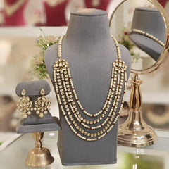 Cavery kundan long set
