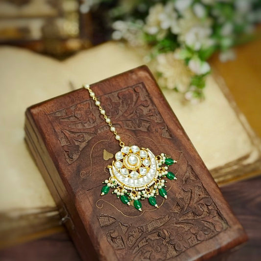 Arunidhi paachi kundan Maangtikka