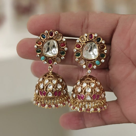 Aleena Navratan Jhumka