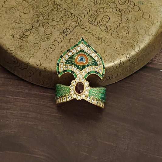 shyama green mukut