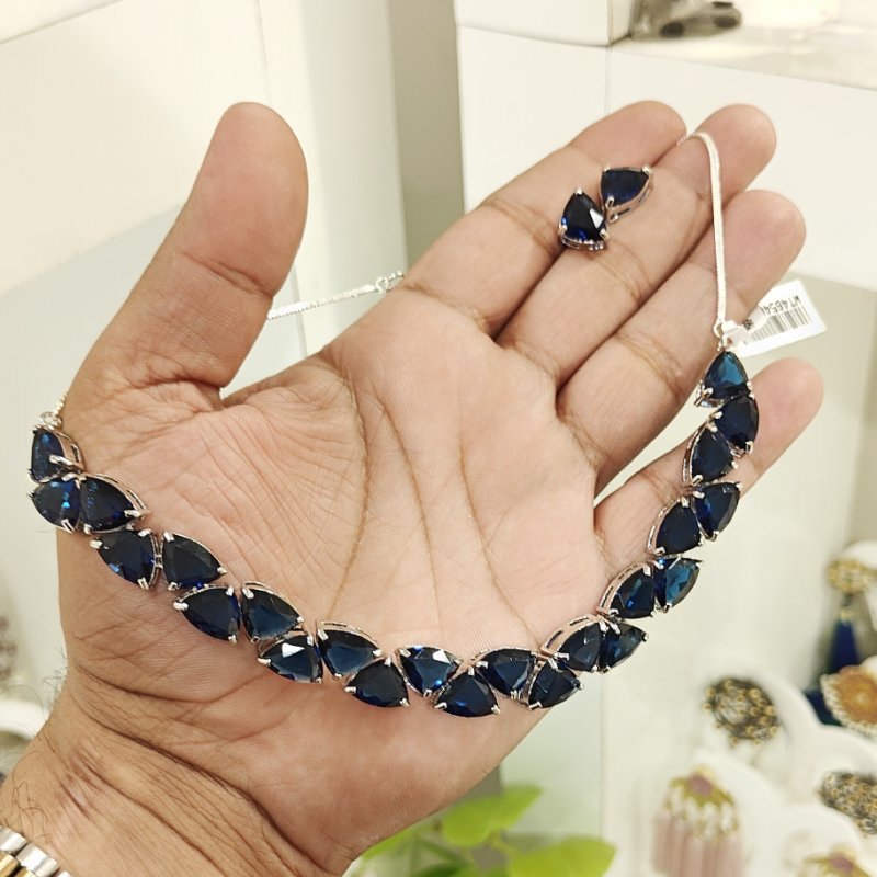 Amera Royal Blue necklace set