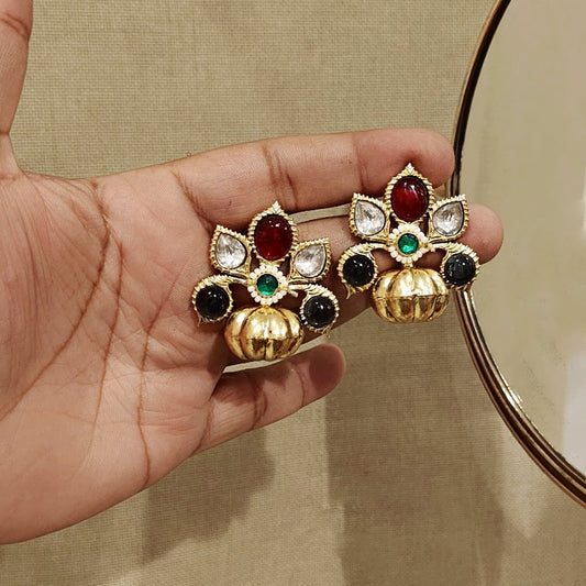 Saira heritage studs