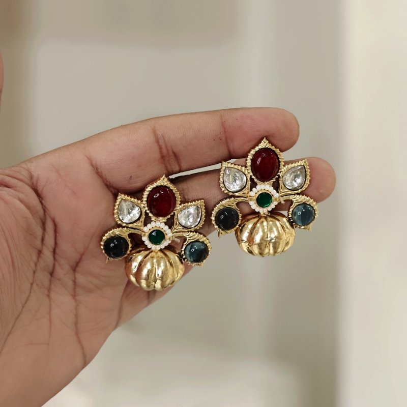 Saira heritage studs