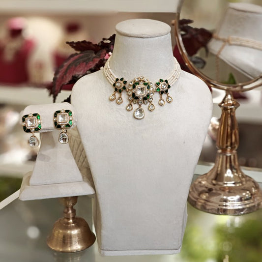 Devika polki choker set (Emerald green)