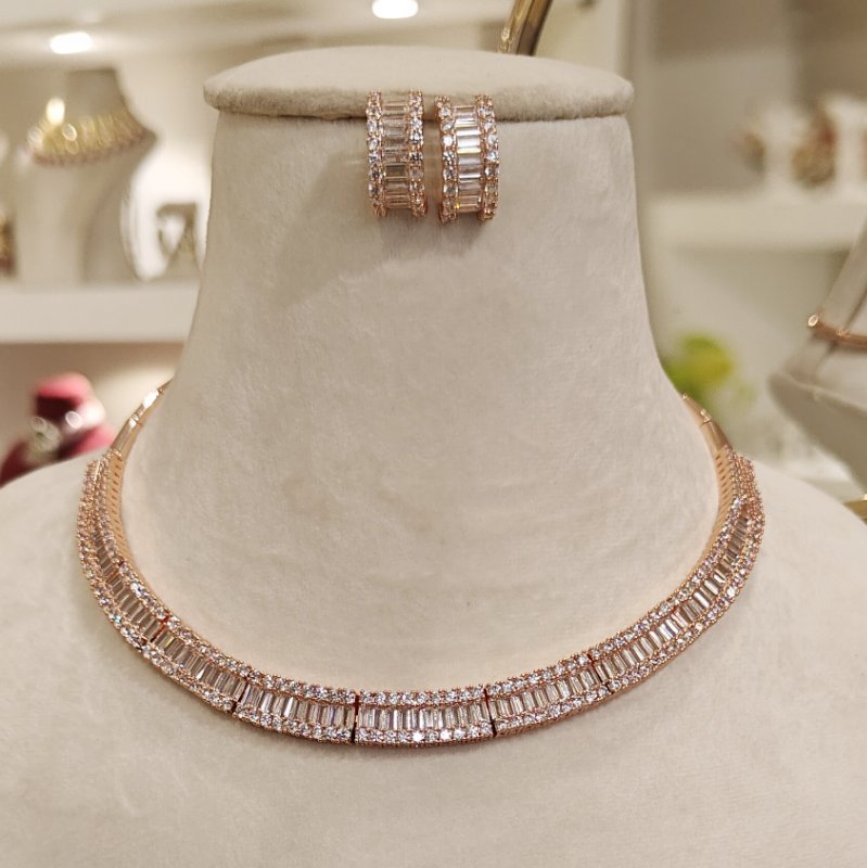 Ambrose Neckline Set