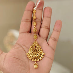 Shreyaa Golden Tikka