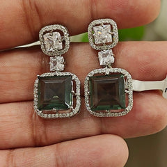 Hetil Ad earrings