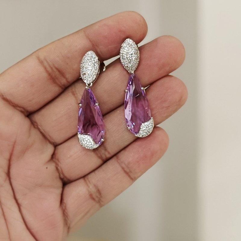 Iraa Lavender Earrings