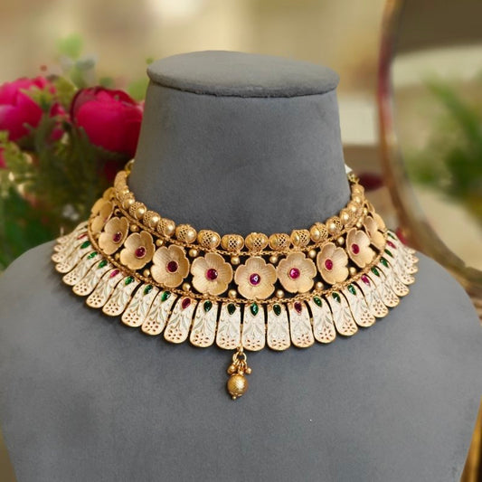 Sumedha Golden choker Set