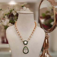 Aapsara Moissanite Polki Necklace set (green)