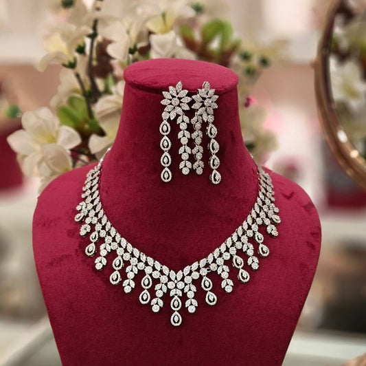 Nimrat AD Necklace Set