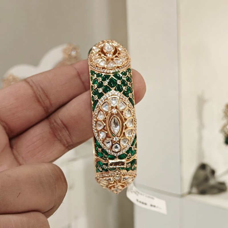 Manavsi Polki Bangles