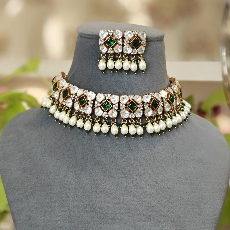 Devika Choker Set (green)
