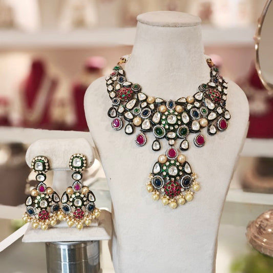 Aasvi Navrattan polki Set