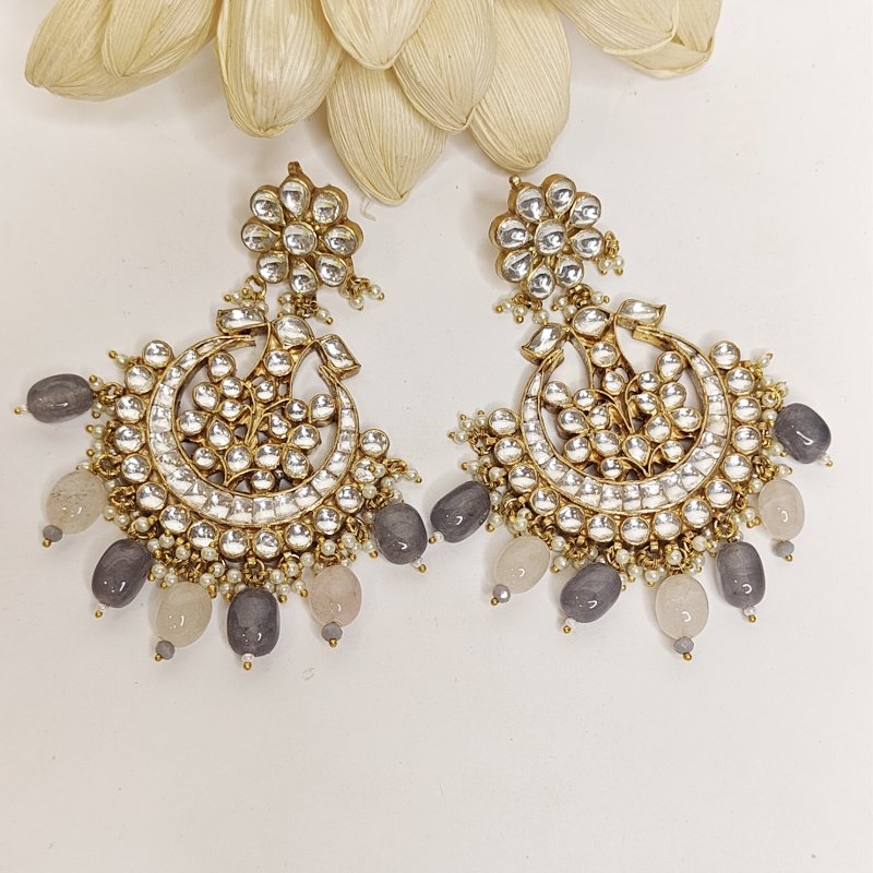 Vadehi paachi kundan chaandbali .