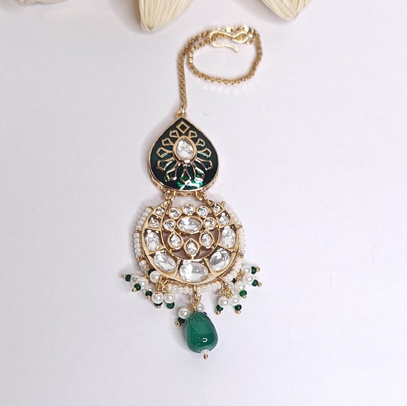 Chahat Polki Maangtikka (Emerald green)