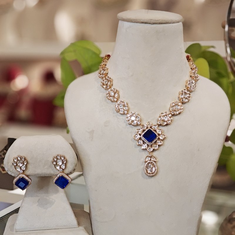 Lara blue pendet set