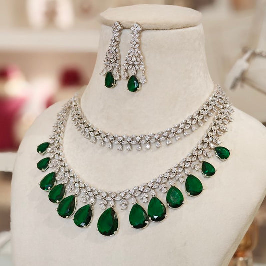 Nadia Green Necklace set