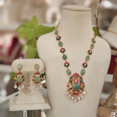 Anaiba navrattan pendent Set