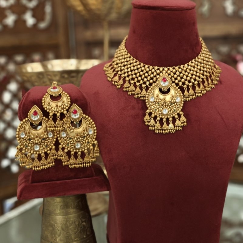 Pratima Antique gold plated set