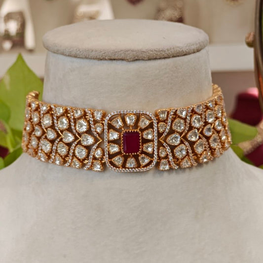 Auram Moissanite choker (Golden, Ruby Red)