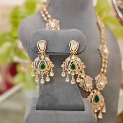 Aadesh Polki Neckline Set