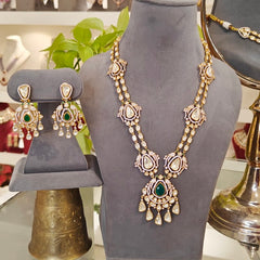 Aadesh Polki Neckline Set