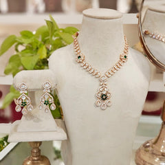 Elishaa Polki Pendent Set (Emerald green)