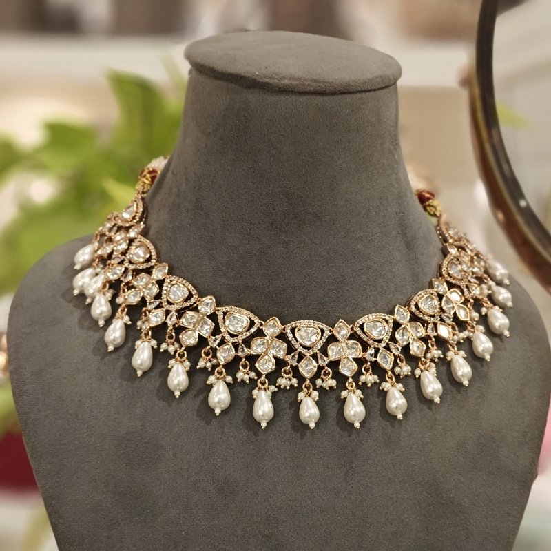 Chahat Polki Neckline Set (Pearls)