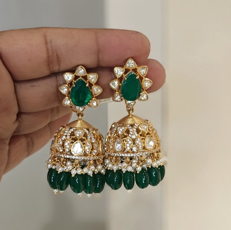Namita polki jhumka