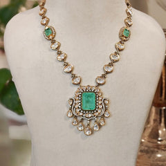 Avantika polki necklace set