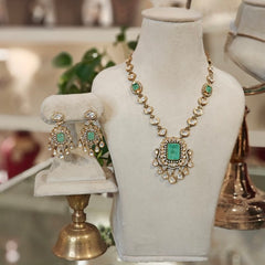 Avantika polki necklace set