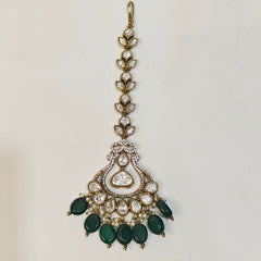 Meera Polki Maangtikka (Emerald green)