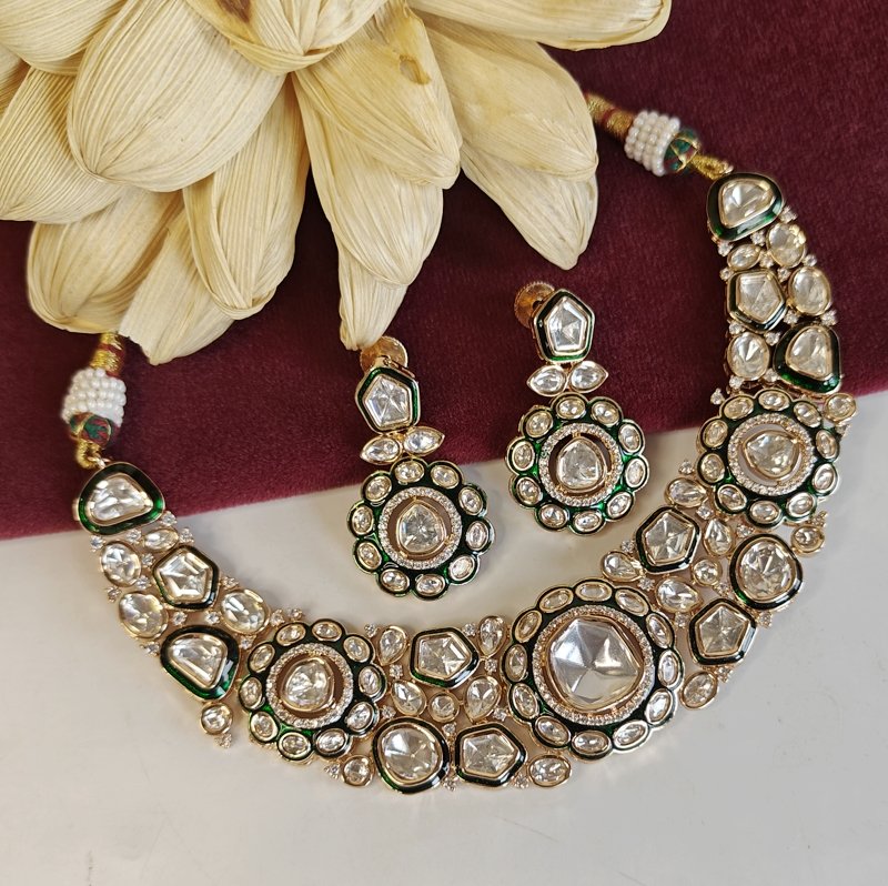 Rivayat Polki Neckline Set