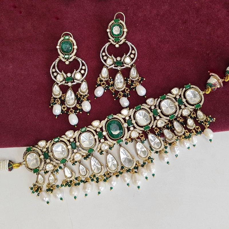 Anera victorian choker set