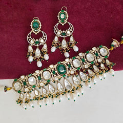 Anera victorian choker set