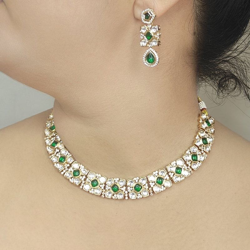 Fraha Emerald Polki Set