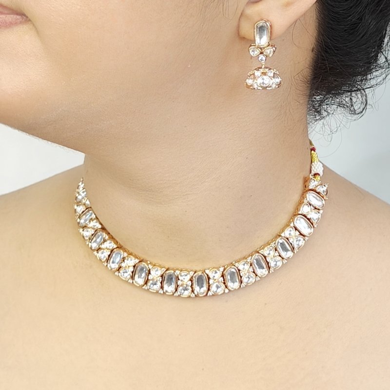 Bella Polki Neckline set