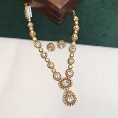 Sarangi Polki Neckline set