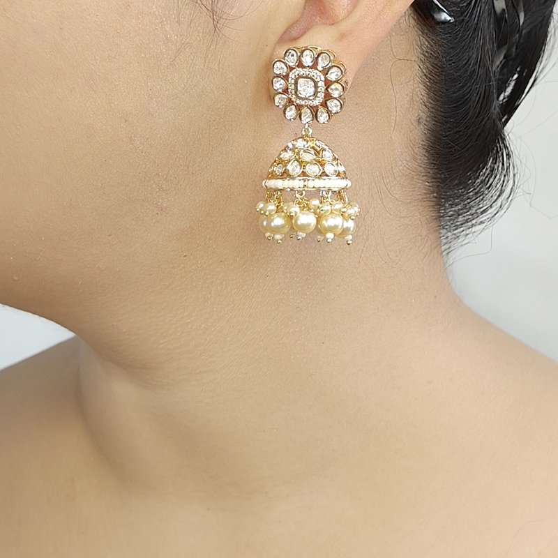 Pragaya Polki Jhumka
