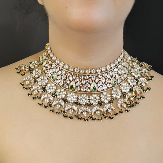 Pratiksha Polki Neckline Set (Green)